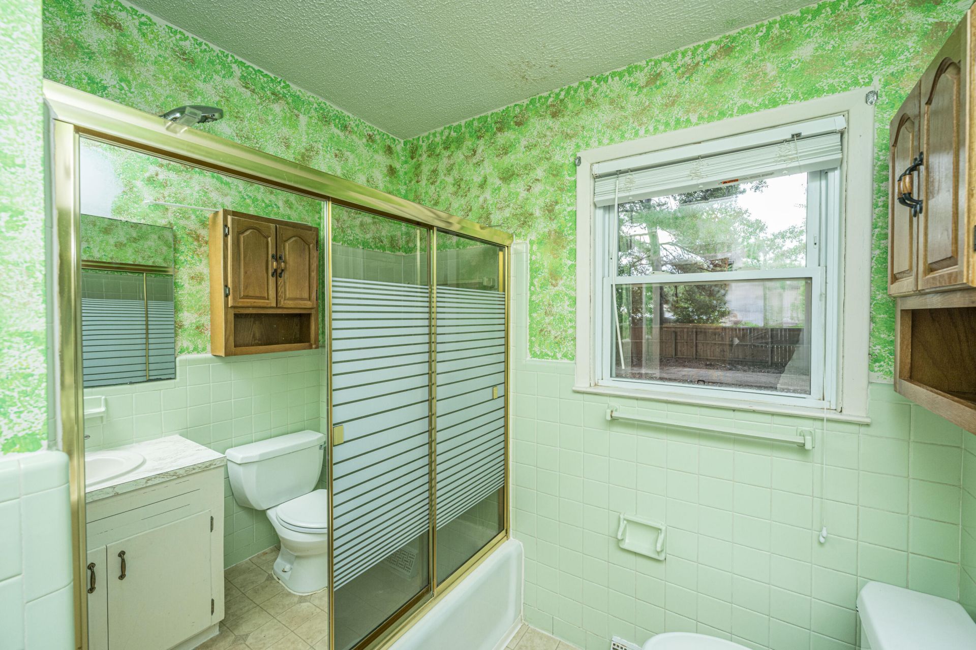 1056 Woodside Drive Photo 24