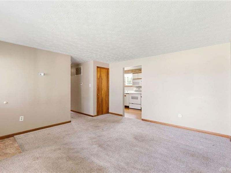 3071 Axe Drive, Bath Township, OH 45324 Photo 7