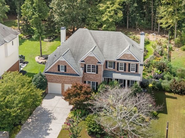 562 Vinings Springs Drive SE, Mableton, GA 30126