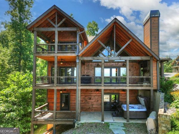 320 Amber Ridge, Blue Ridge, GA 30513