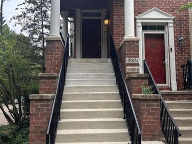 16874 Farmington Road , Livonia, Mi 48154
