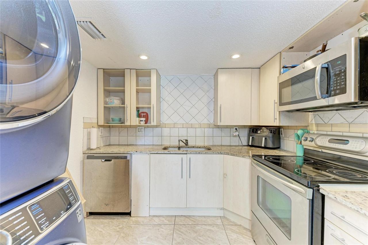 3471 Clark Road, Unit 169, Sarasota, FL 34231 Photo