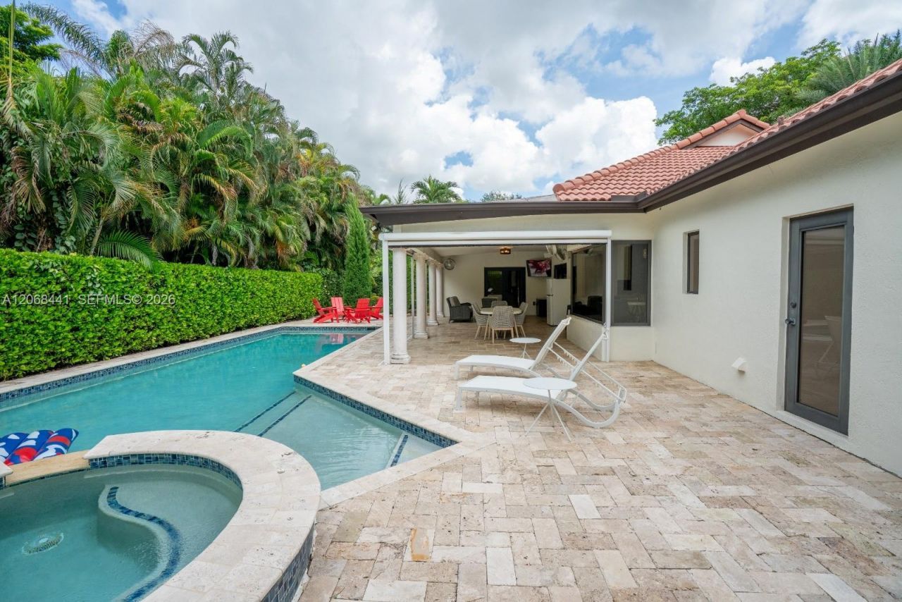 15600 NW 82nd Ct , Miami Lakes, FL 33016 Photo
