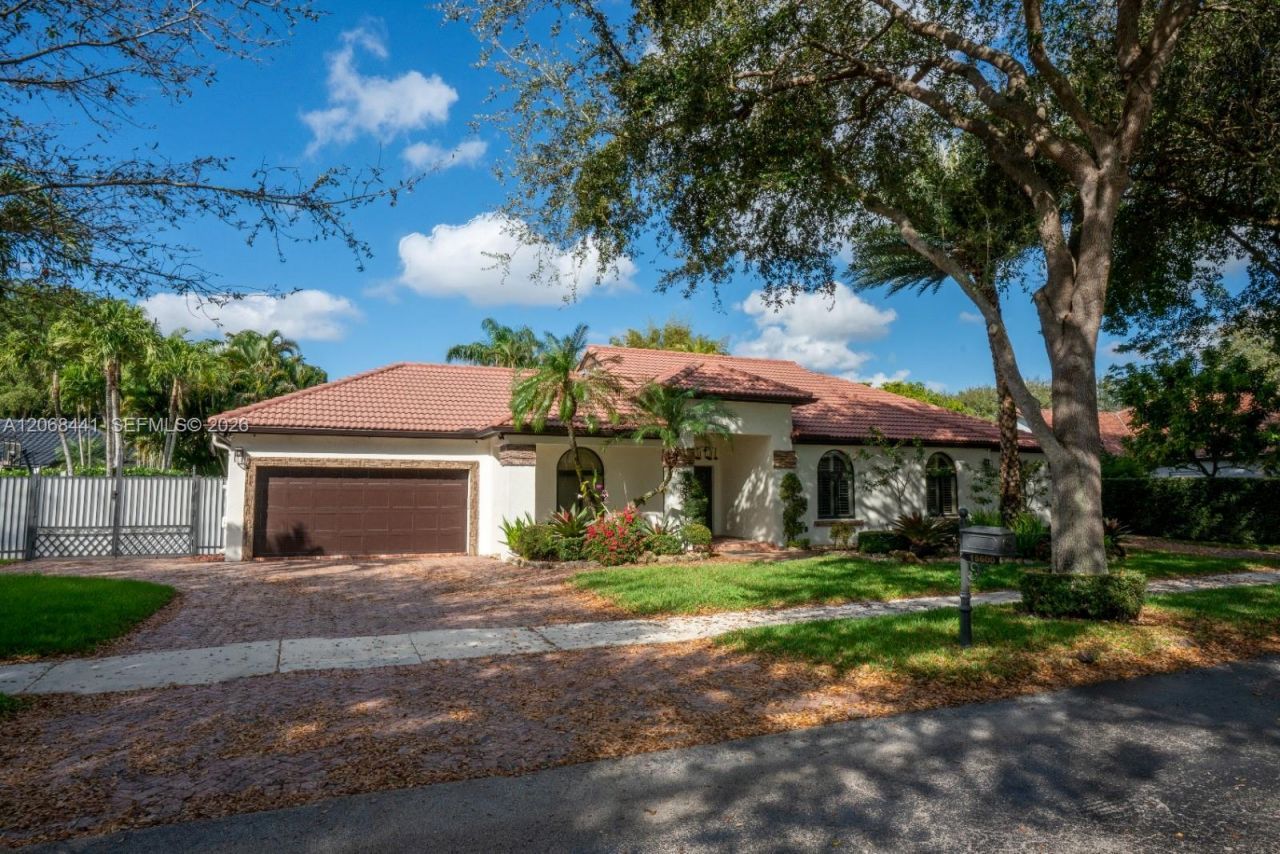 15600 NW 82nd Ct , Miami Lakes, FL 33016 Photo