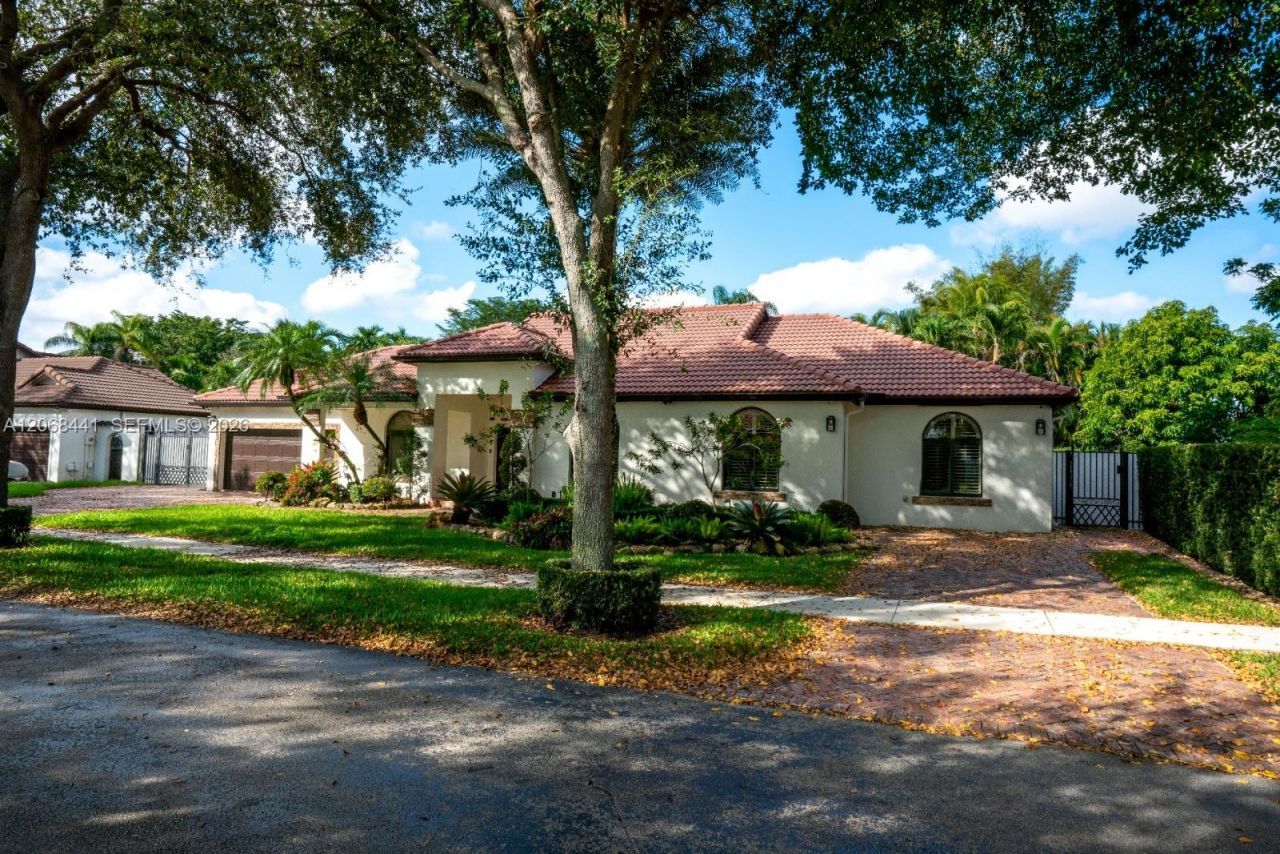 15600 NW 82nd Ct , Miami Lakes, FL 33016 Photo