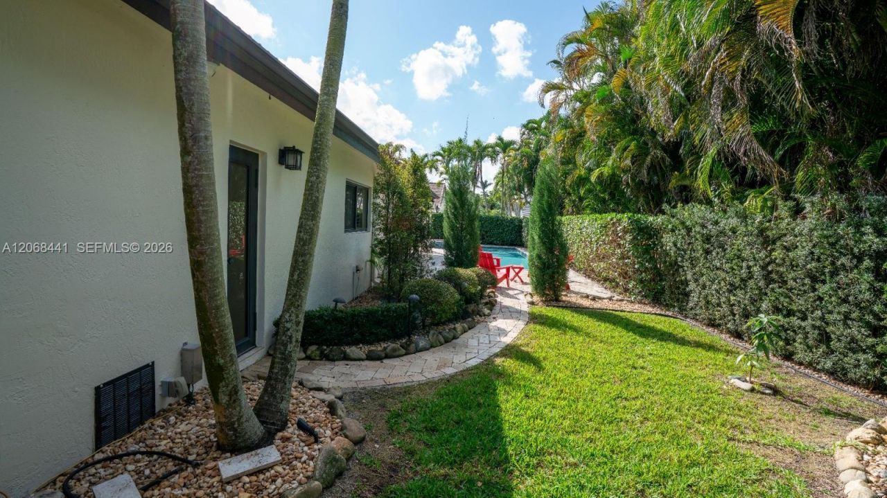 15600 NW 82nd Ct , Miami Lakes, FL 33016 Photo