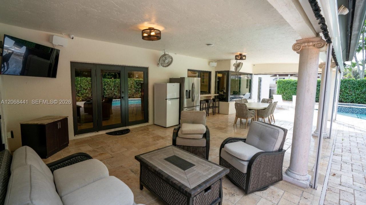 15600 NW 82nd Ct , Miami Lakes, FL 33016 Photo