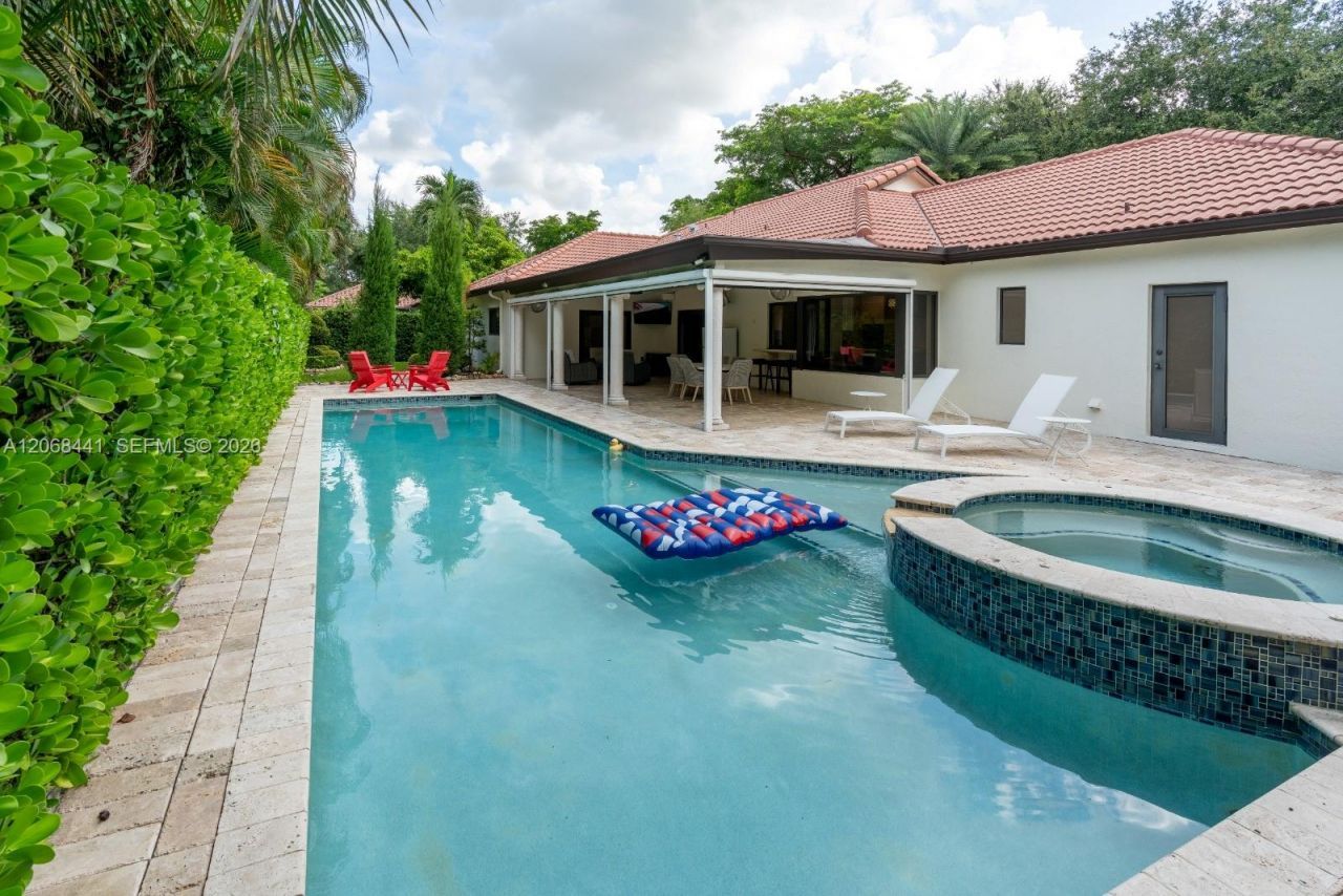 15600 NW 82nd Ct , Miami Lakes, FL 33016 Photo