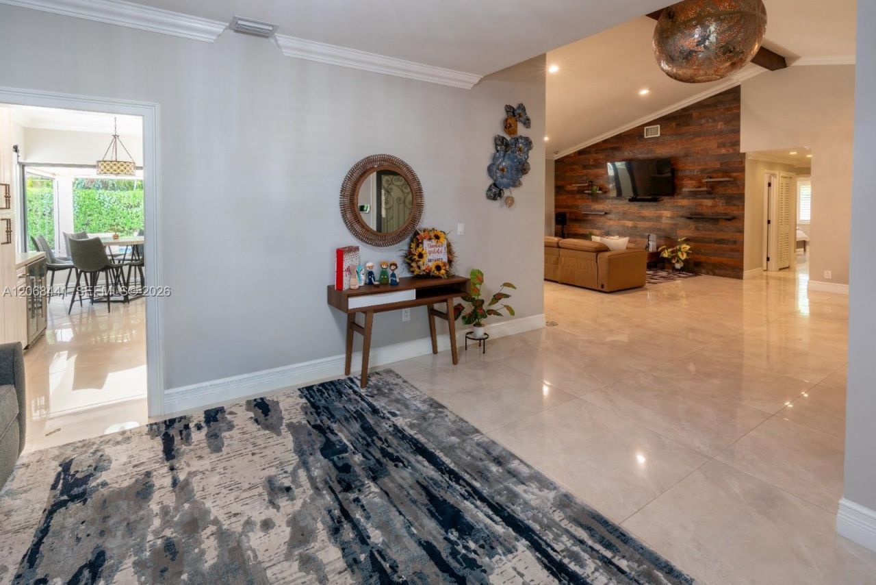 15600 NW 82nd Ct , Miami Lakes, FL 33016 Photo