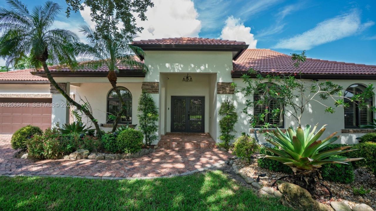 15600 NW 82nd Ct , Miami Lakes, FL 33016 Photo