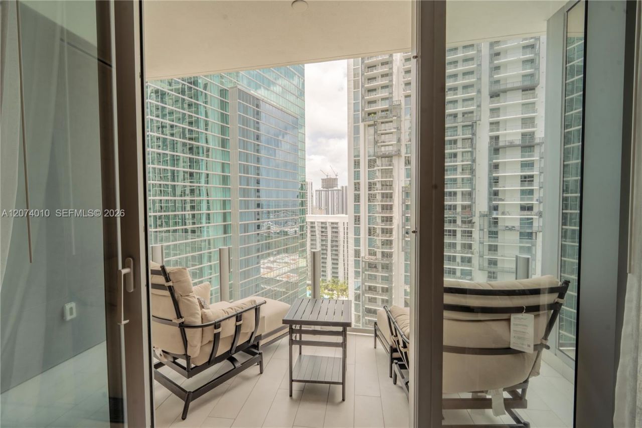 300 Biscayne Boulevard Way , Unit 3109W, Miami, FL 33131 Photo