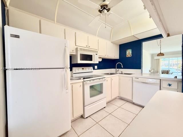 455 Paradise Isle Blvd , Unit 109, Hallandale Beach, FL 33009 Photo