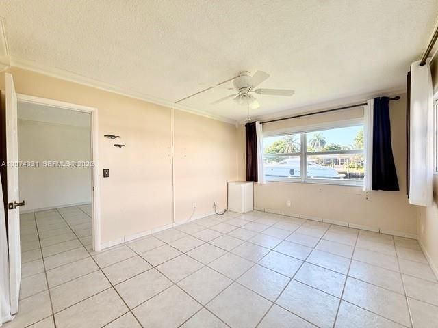 455 Paradise Isle Blvd , Unit 109, Hallandale Beach, FL 33009 Photo