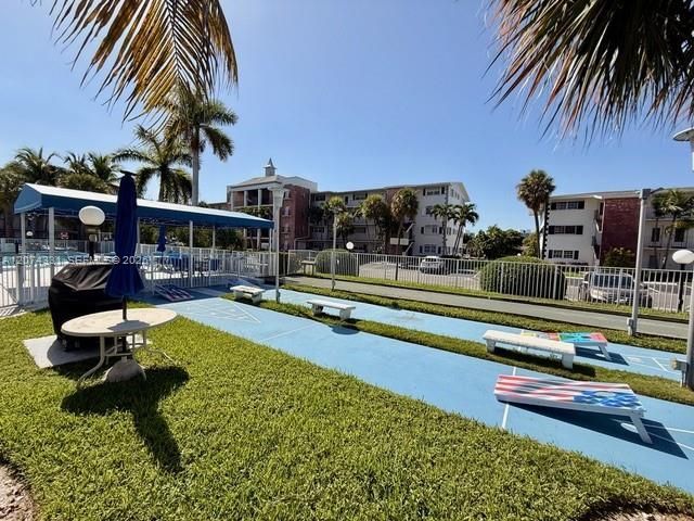 455 Paradise Isle Blvd , Unit 109, Hallandale Beach, FL 33009 Photo