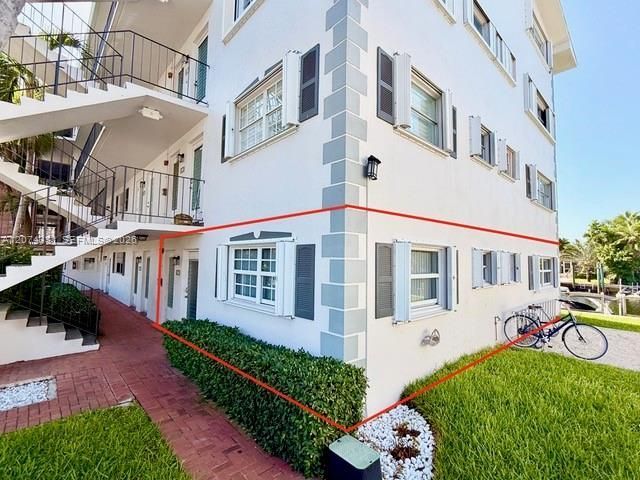 455 Paradise Isle Blvd , Unit 109, Hallandale Beach, FL 33009 Photo