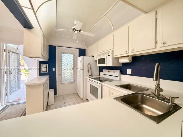 455 Paradise Isle Blvd , Unit 109, Hallandale Beach, FL 33009 Photo