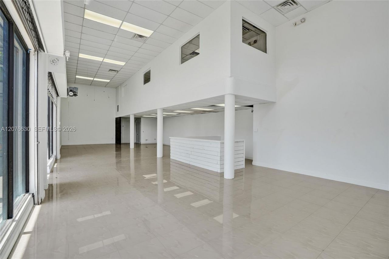 900 W Flagler St, Unit 4, Miami, FL 33130 Photo