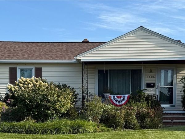 1326 W 29th Street , Lorain, OH 44052