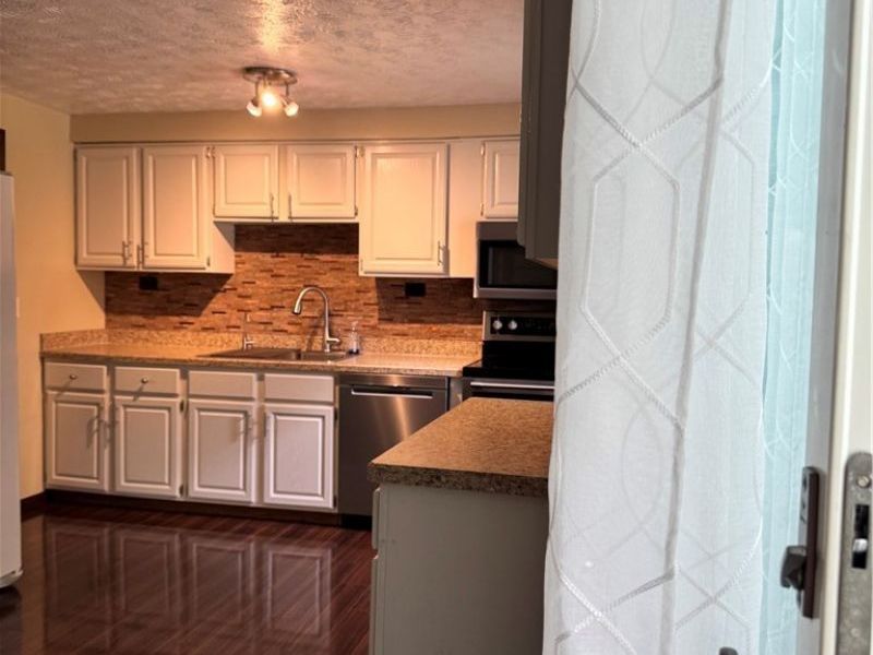 7763 Raglan Drive NE, Warren, OH 44484 Photo 11
