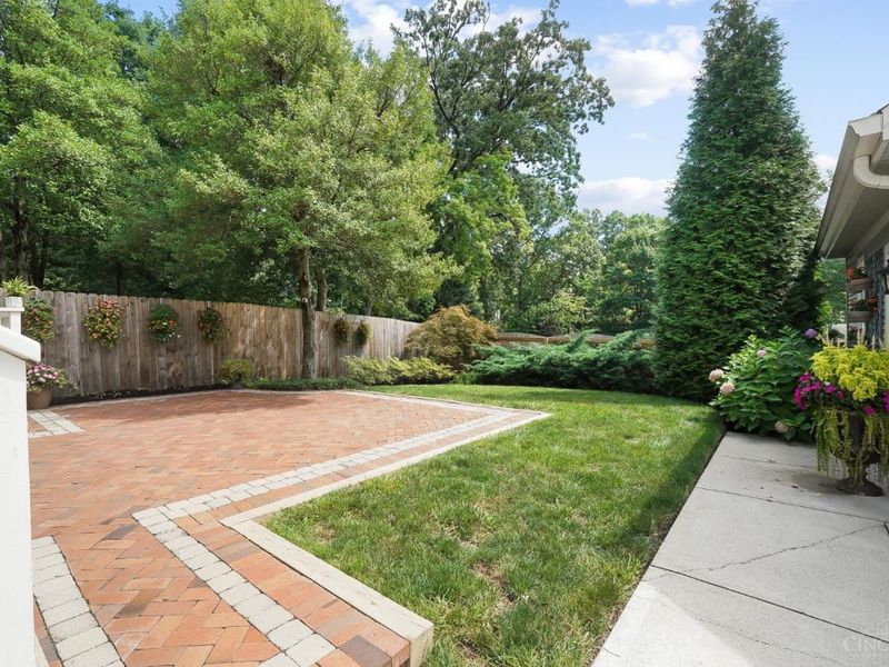 1190 Herschel Avenue, Cincinnati, OH 45208 Photo 63