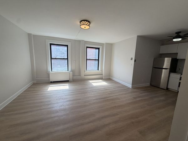 140 Chestnut St, Unit 605, Springfield, MA 01103