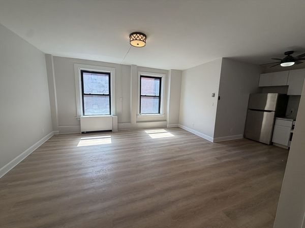 140 Chestnut St, Unit 605, Springfield, MA 01103