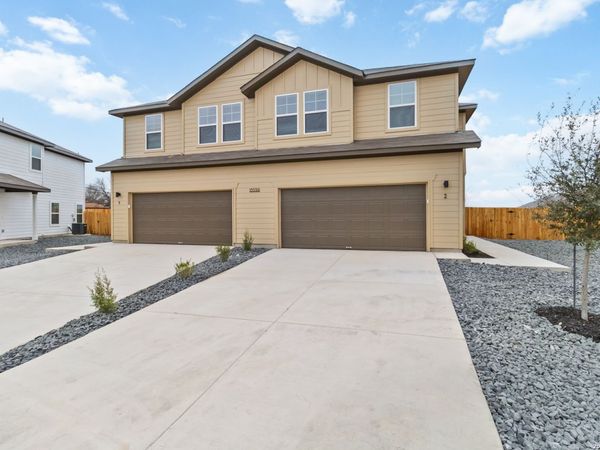 15507 BANKS CV, San Antonio, TX 78253