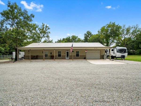 510 E Main Street , Beggs, OK 74421