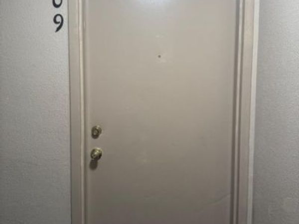 1909 Raspberry Ct, Edison, NJ 08817