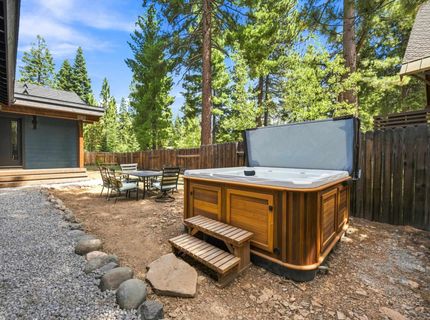 3960 Lacrosse Drive, Carnelian Bay, CA 96140 Photo