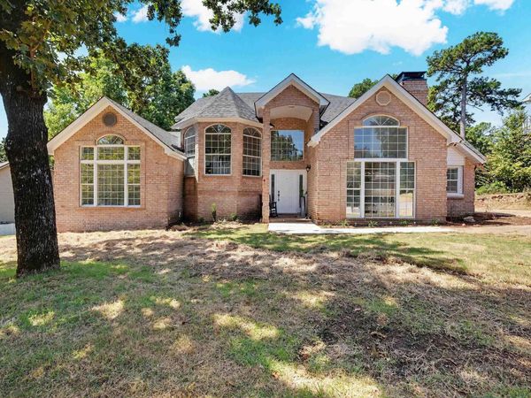 802 Loyola Drive, Little Rock, AR 72211