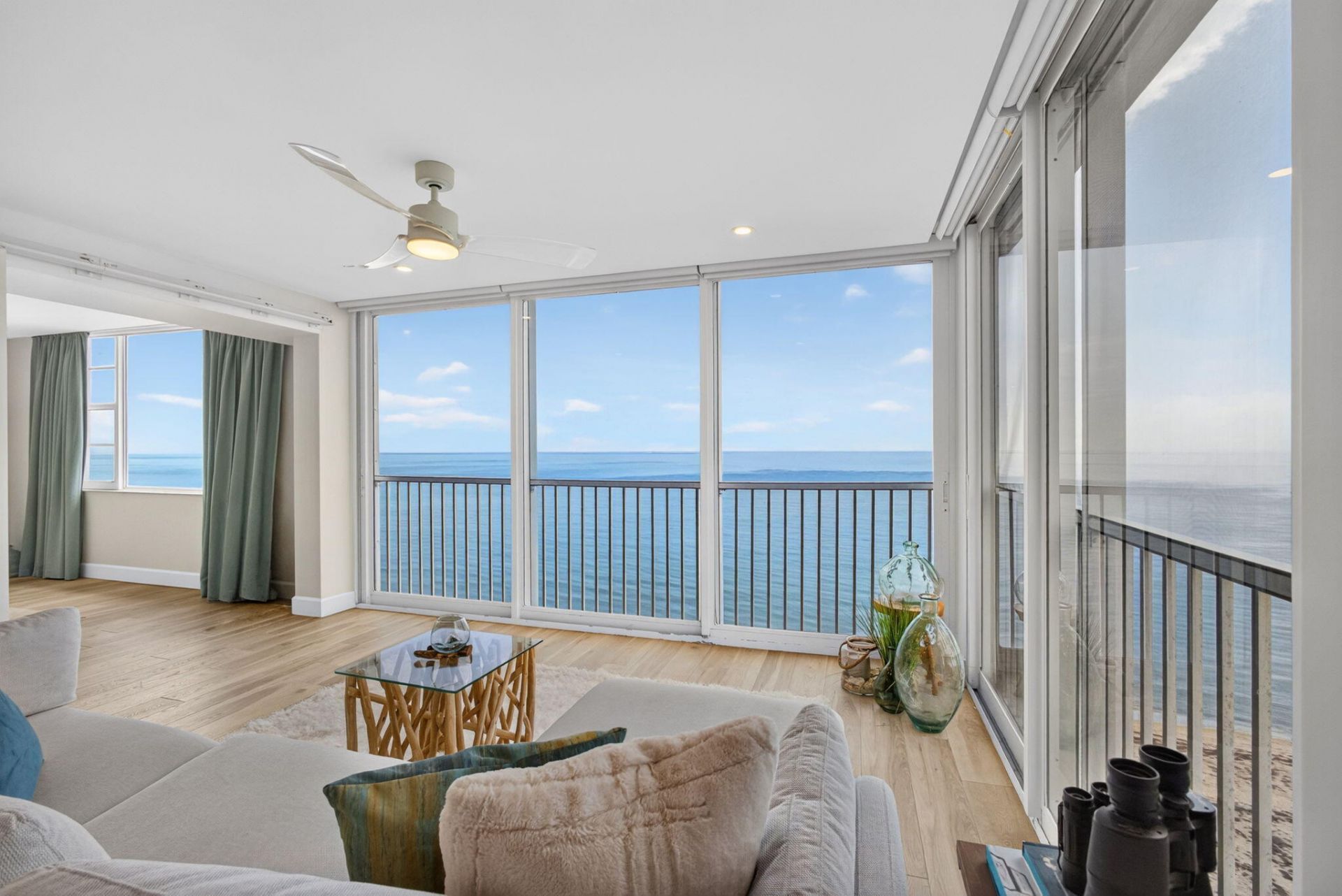 840 Ocean Drive, Unit 1001, Juno Beach, FL 33408 Photo