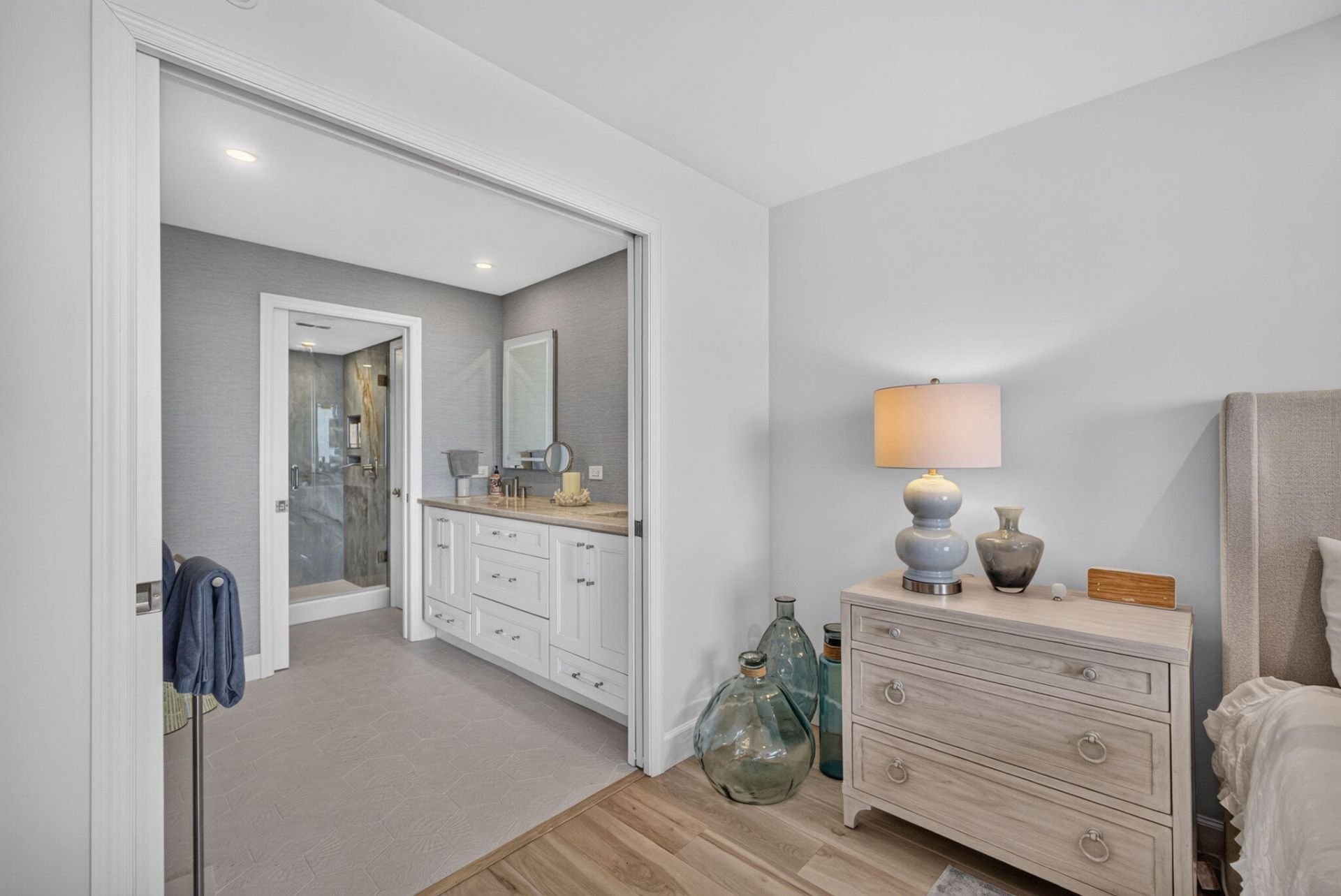 840 Ocean Drive, Unit 1001, Juno Beach, FL 33408 Photo