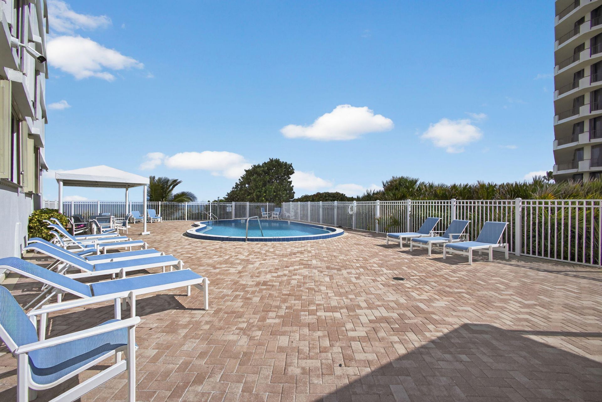 840 Ocean Drive, Unit 1001, Juno Beach, FL 33408 Photo