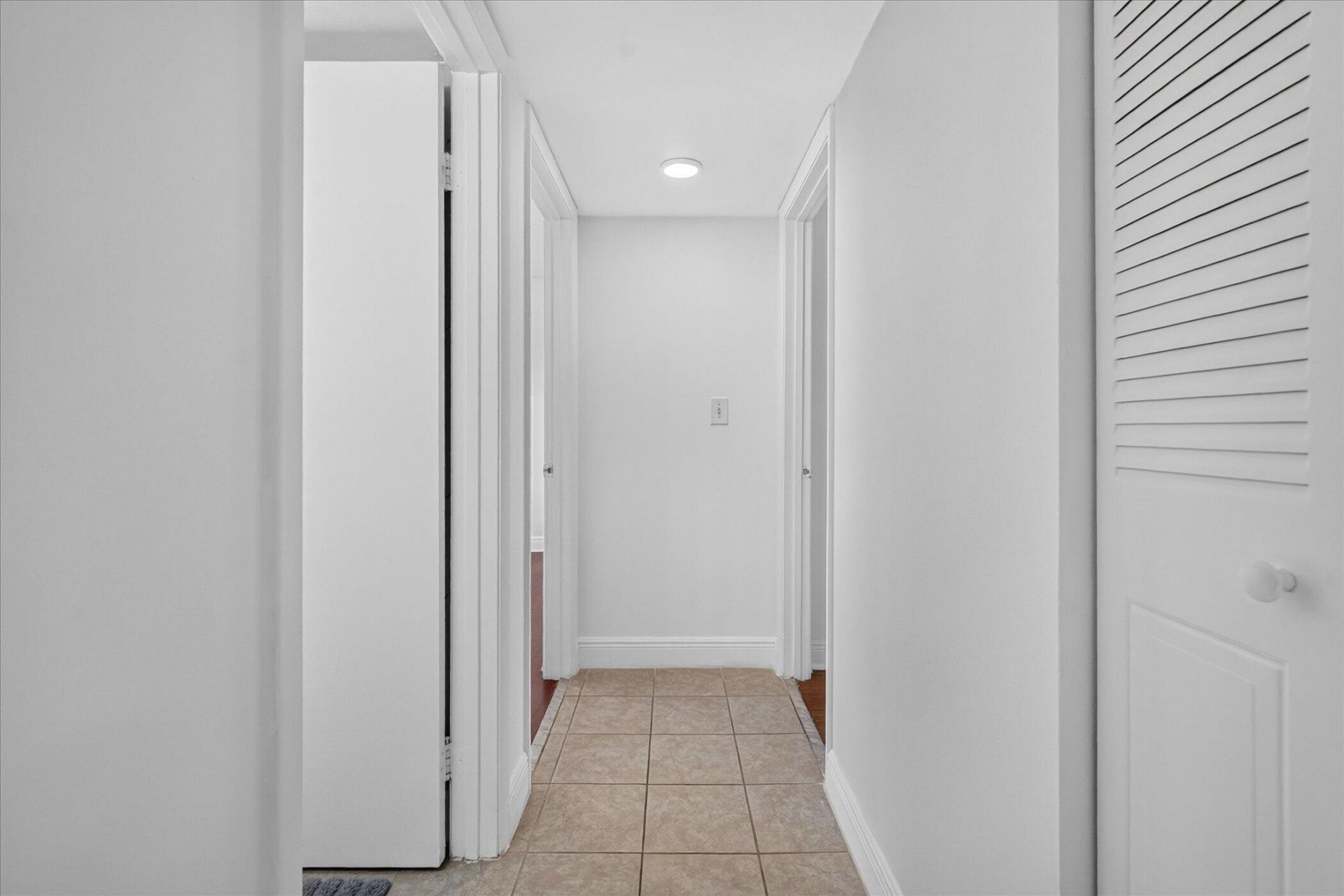 9235 SW 8th Street, Boca Raton, FL 33428 Photo