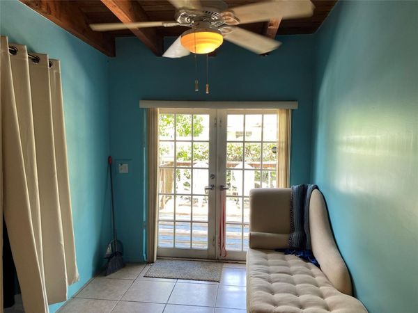 6901 SW 6TH Street, Pembroke Pines, FL 33023