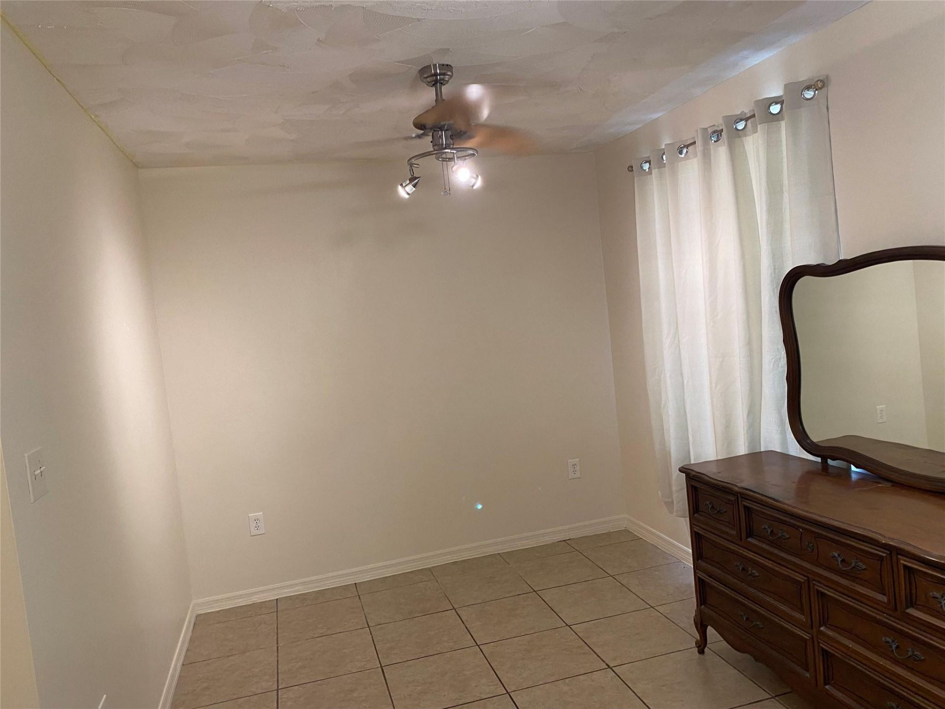 6901 SW 6th Street, Pembroke Pines, FL 33023 Photo