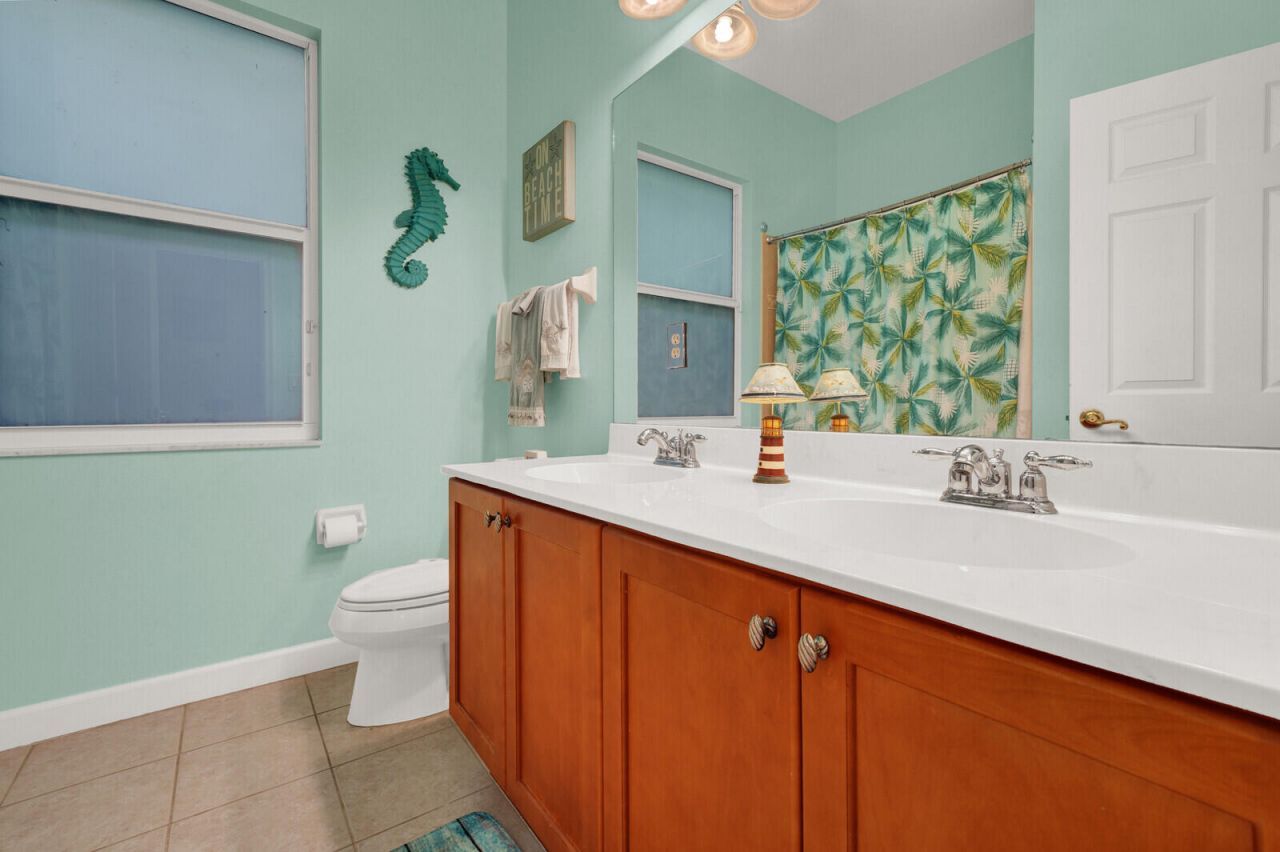 1870 NE Victorian Lane, Jensen Beach, FL 34957 Photo