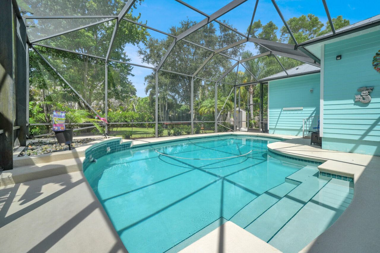 1870 NE Victorian Lane, Jensen Beach, FL 34957 Photo