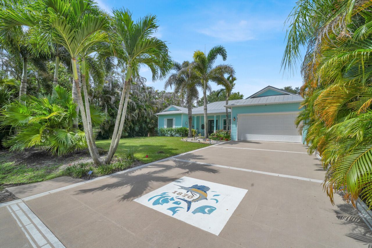 1870 NE Victorian Lane, Jensen Beach, FL 34957 Photo
