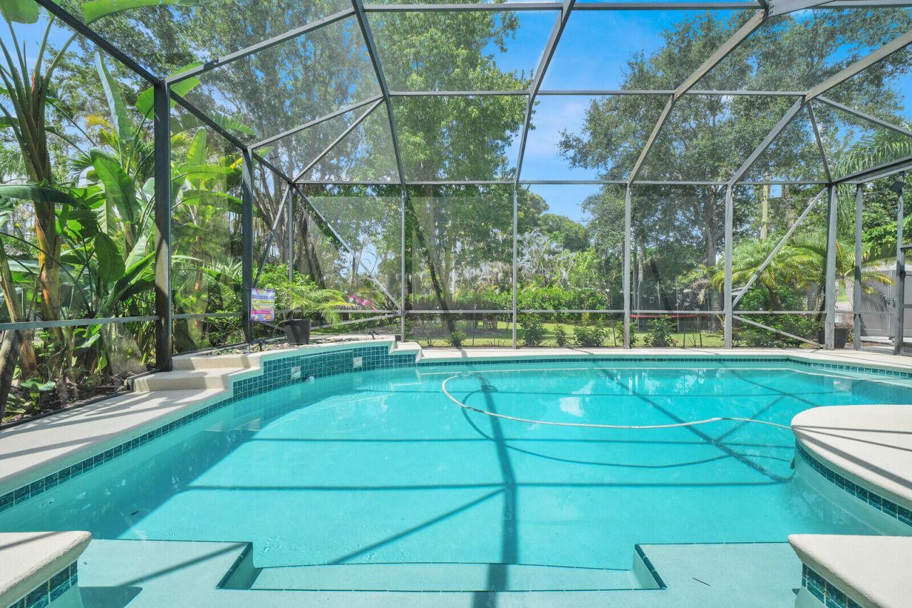 1870 NE Victorian Lane, Jensen Beach, FL 34957 Photo