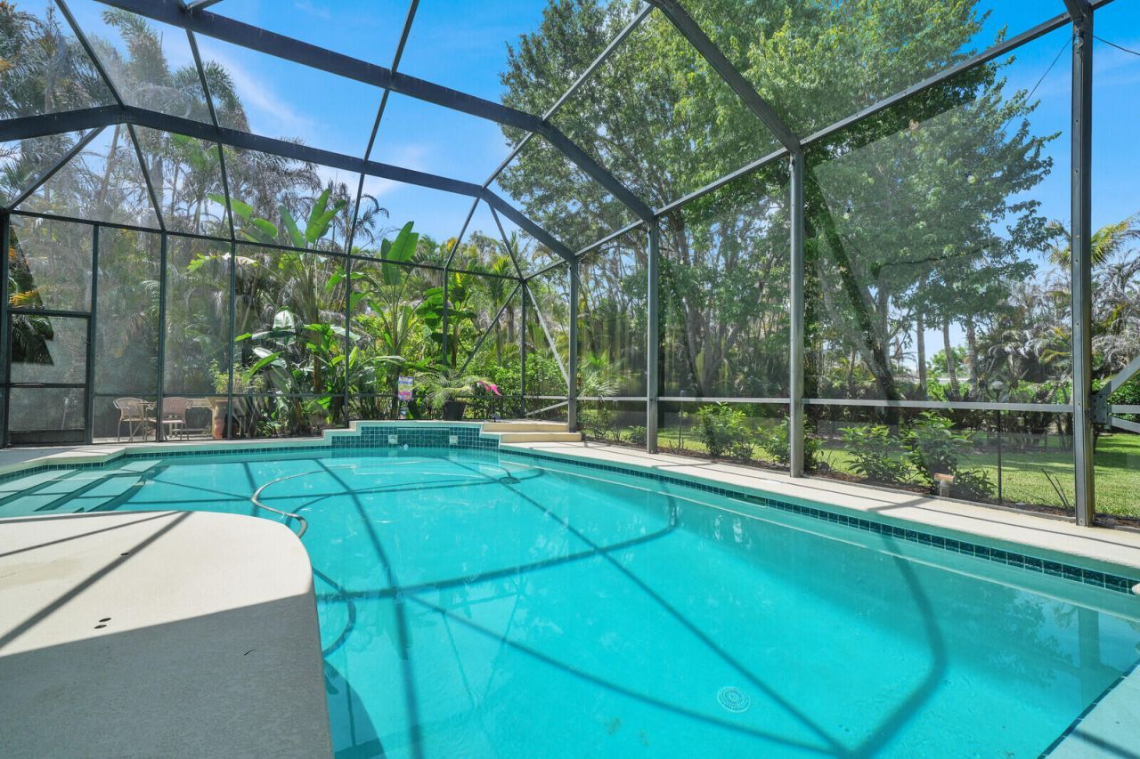 1870 NE Victorian Lane, Jensen Beach, FL 34957 Photo