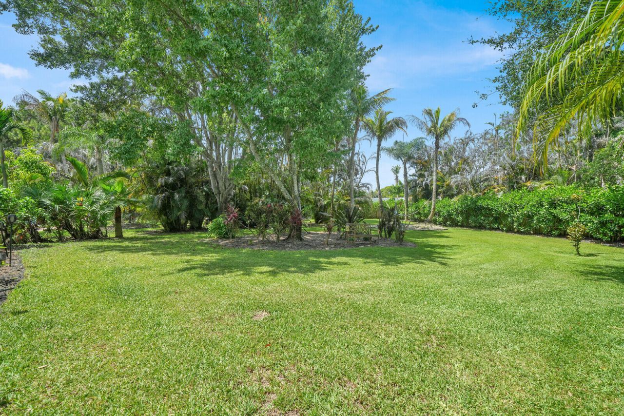 1870 NE Victorian Lane, Jensen Beach, FL 34957 Photo