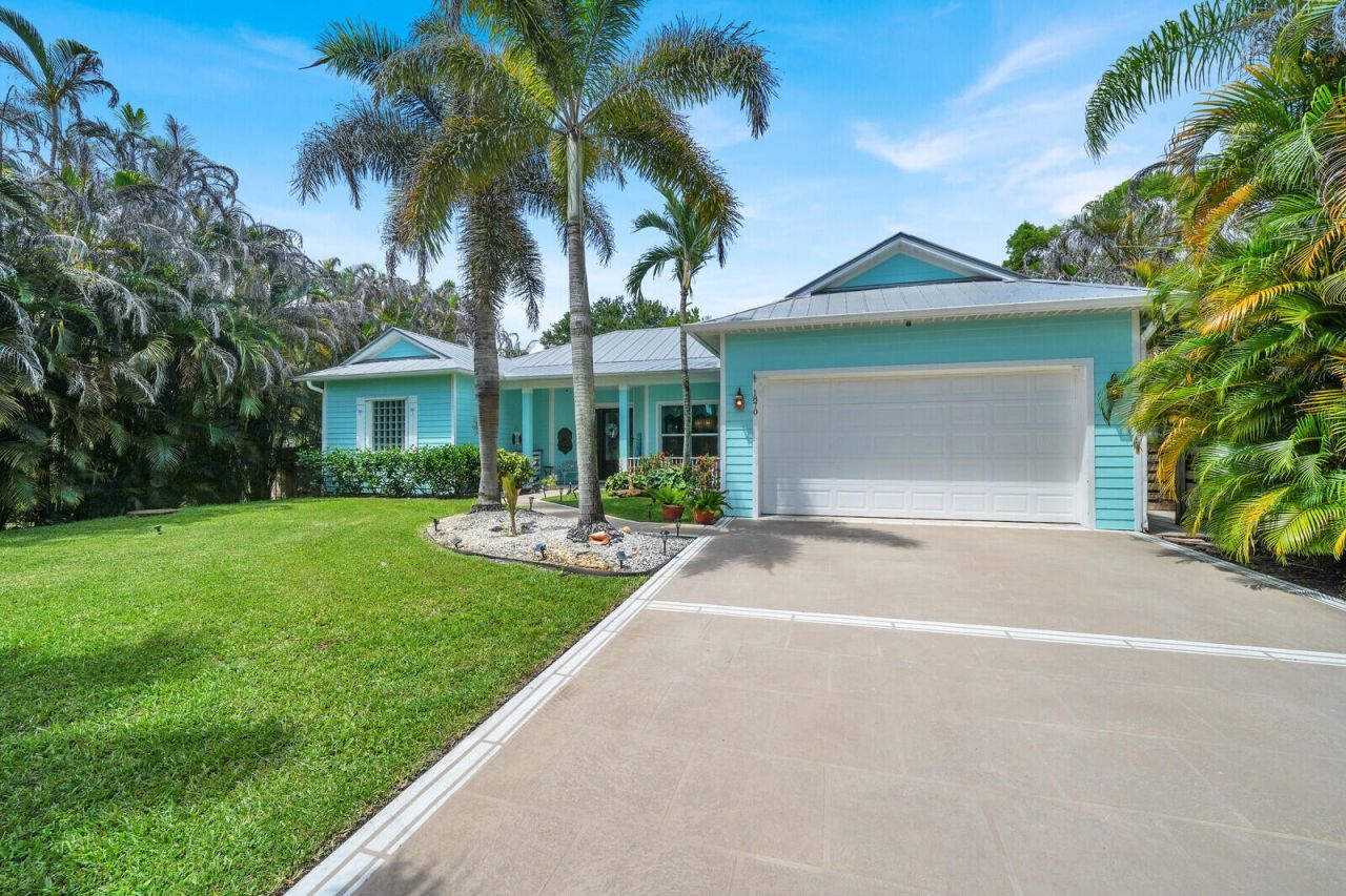 1870 NE Victorian Lane, Jensen Beach, FL 34957 Photo