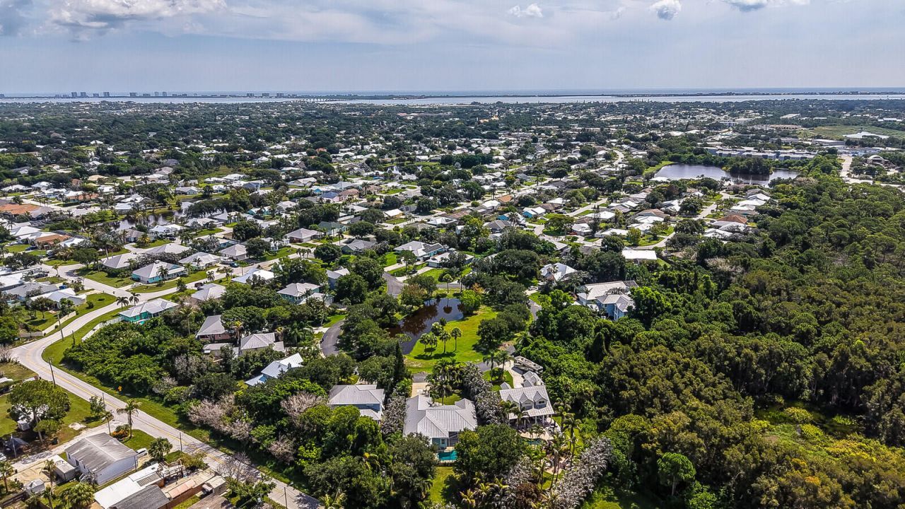 1870 NE Victorian Lane, Jensen Beach, FL 34957 Photo