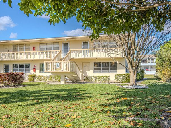 13 Northampton A, West Palm Beach, FL 33417