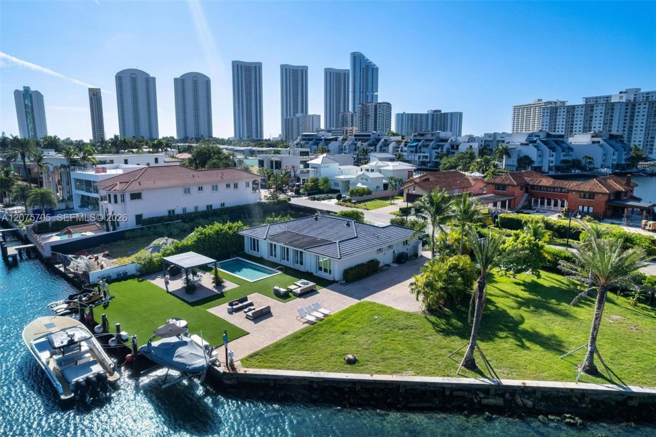 333 Atlantic Ave , Sunny Isles Beach, FL 33160 Photo