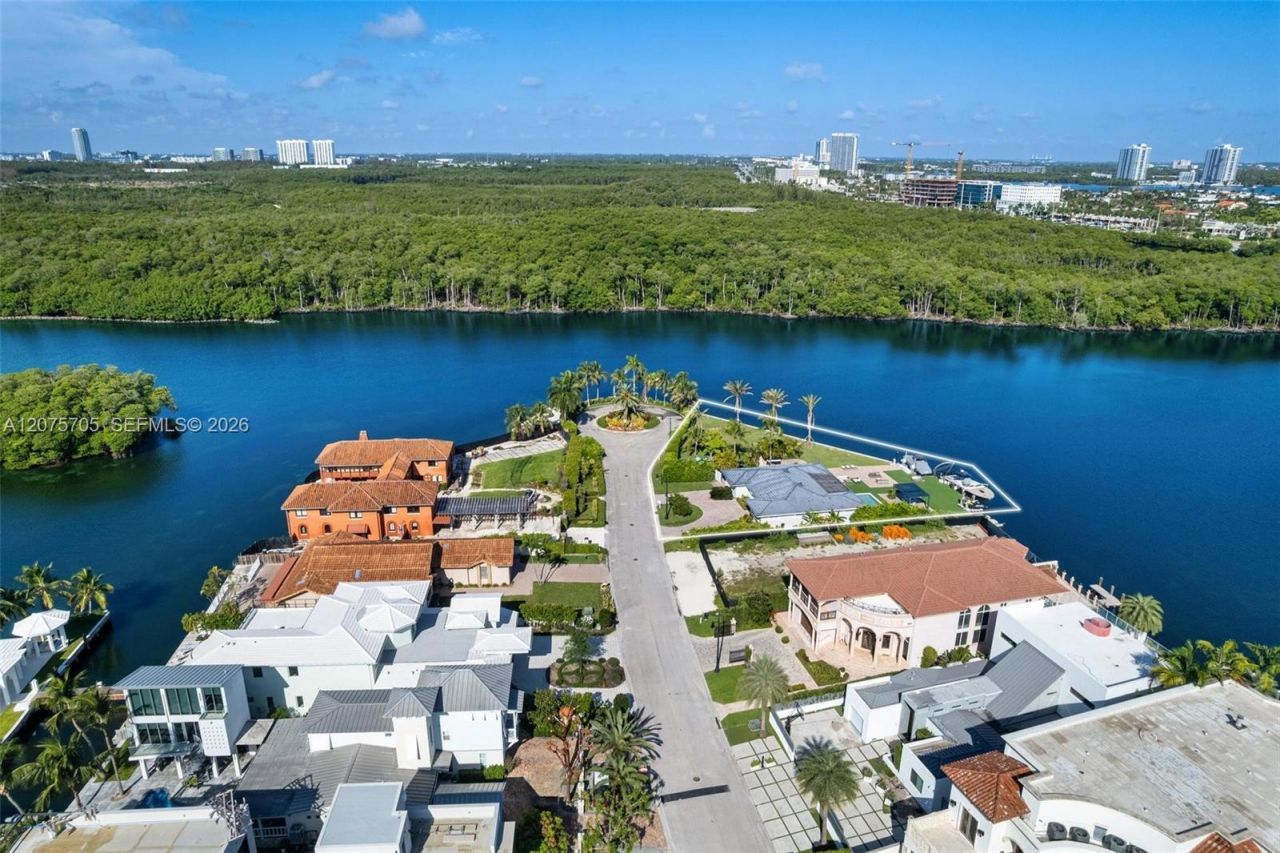 333 Atlantic Ave , Sunny Isles Beach, FL 33160 Photo