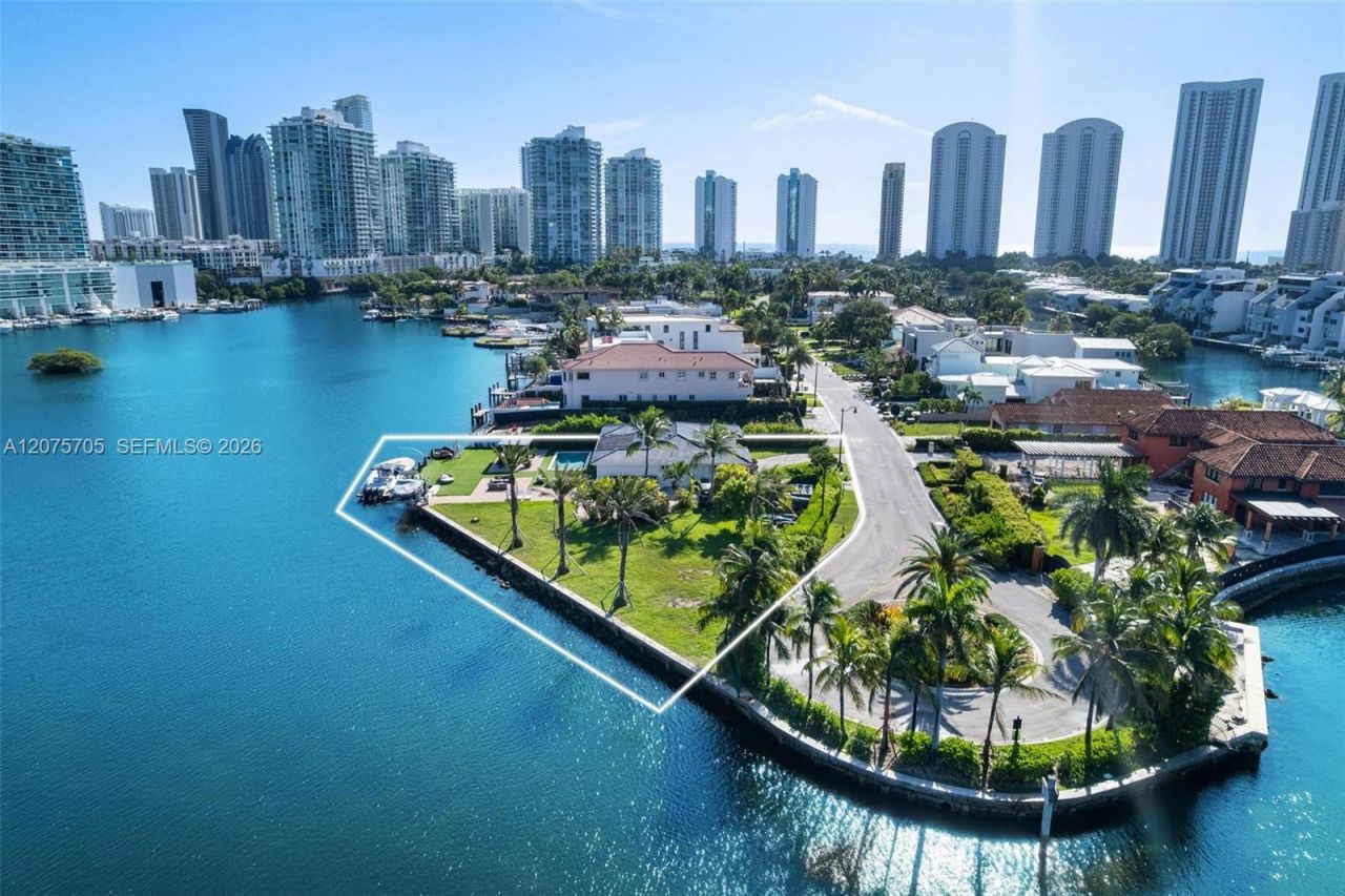 333 Atlantic Ave , Sunny Isles Beach, FL 33160 Photo