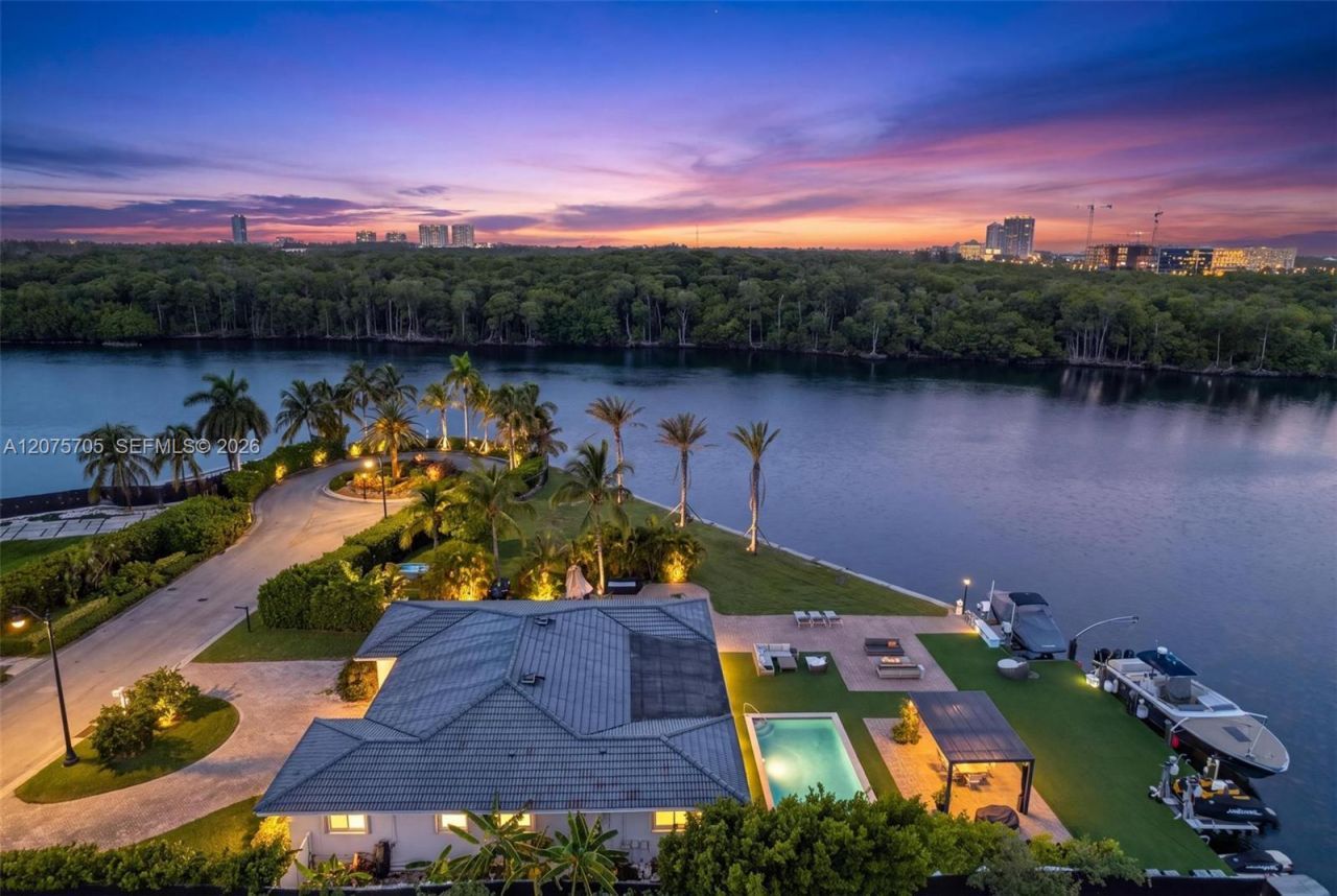 333 Atlantic Ave , Sunny Isles Beach, FL 33160 Photo